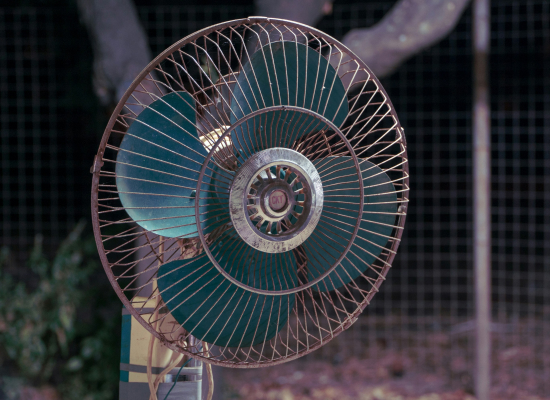 ventilador, imagen decorativa, Foto de George Chandrinos en Unsplash